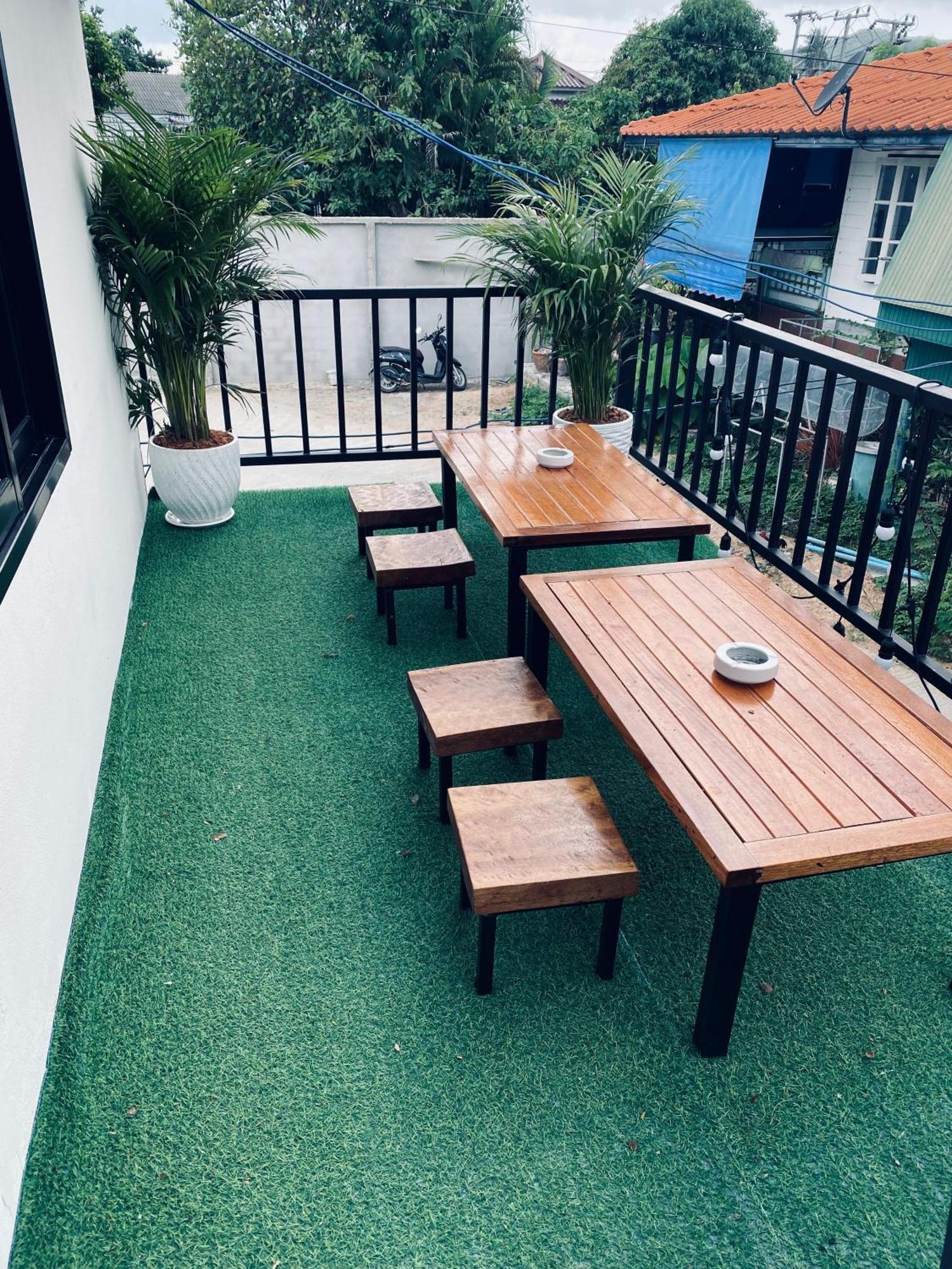 טונגסלה The 10 Club Hostel מראה חיצוני תמונה