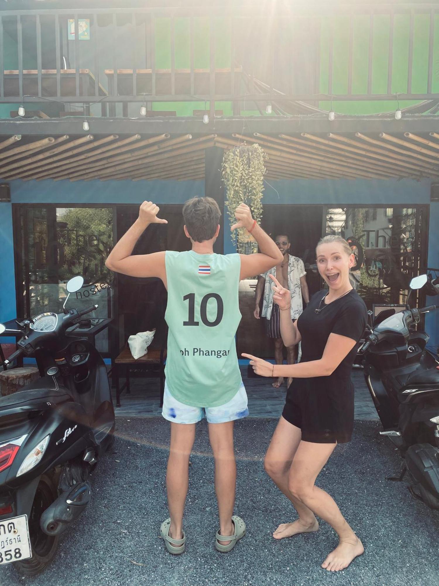 טונגסלה The 10 Club Hostel מראה חיצוני תמונה
